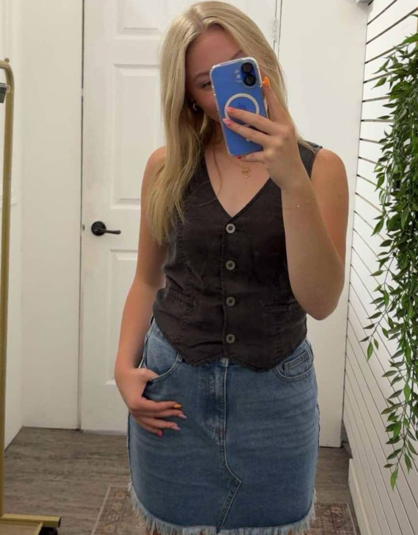 Classic Cut Button Up Tencel Vest