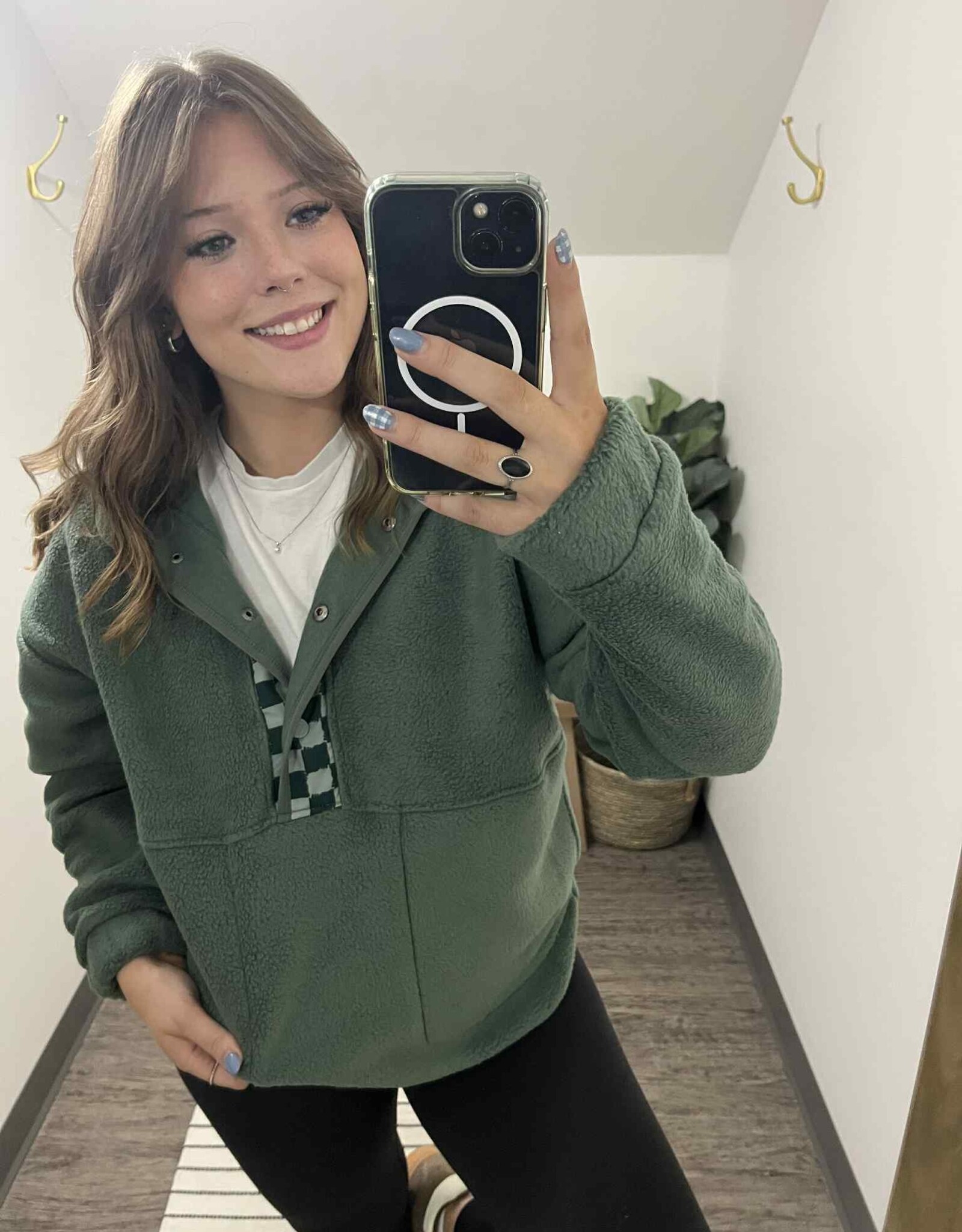 LIV Outdoor Heavy Fleece Quarter Snap