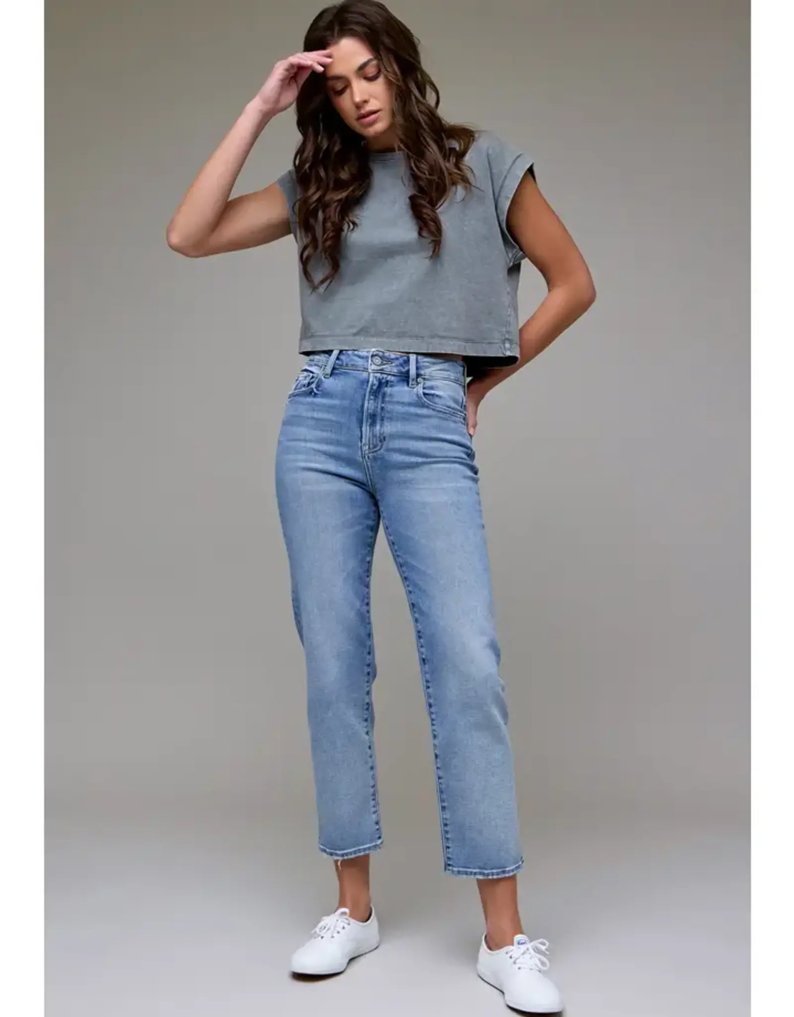 Hidden Stretch Straight Leg Jeans Med Dark Wash