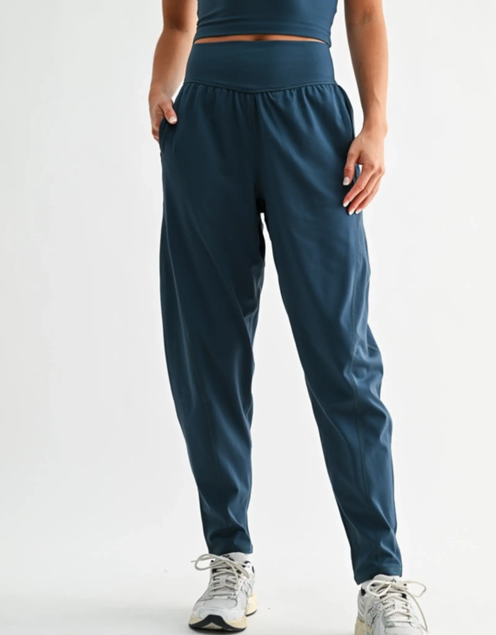 Mono B Venice Flow Barrel Active Pants