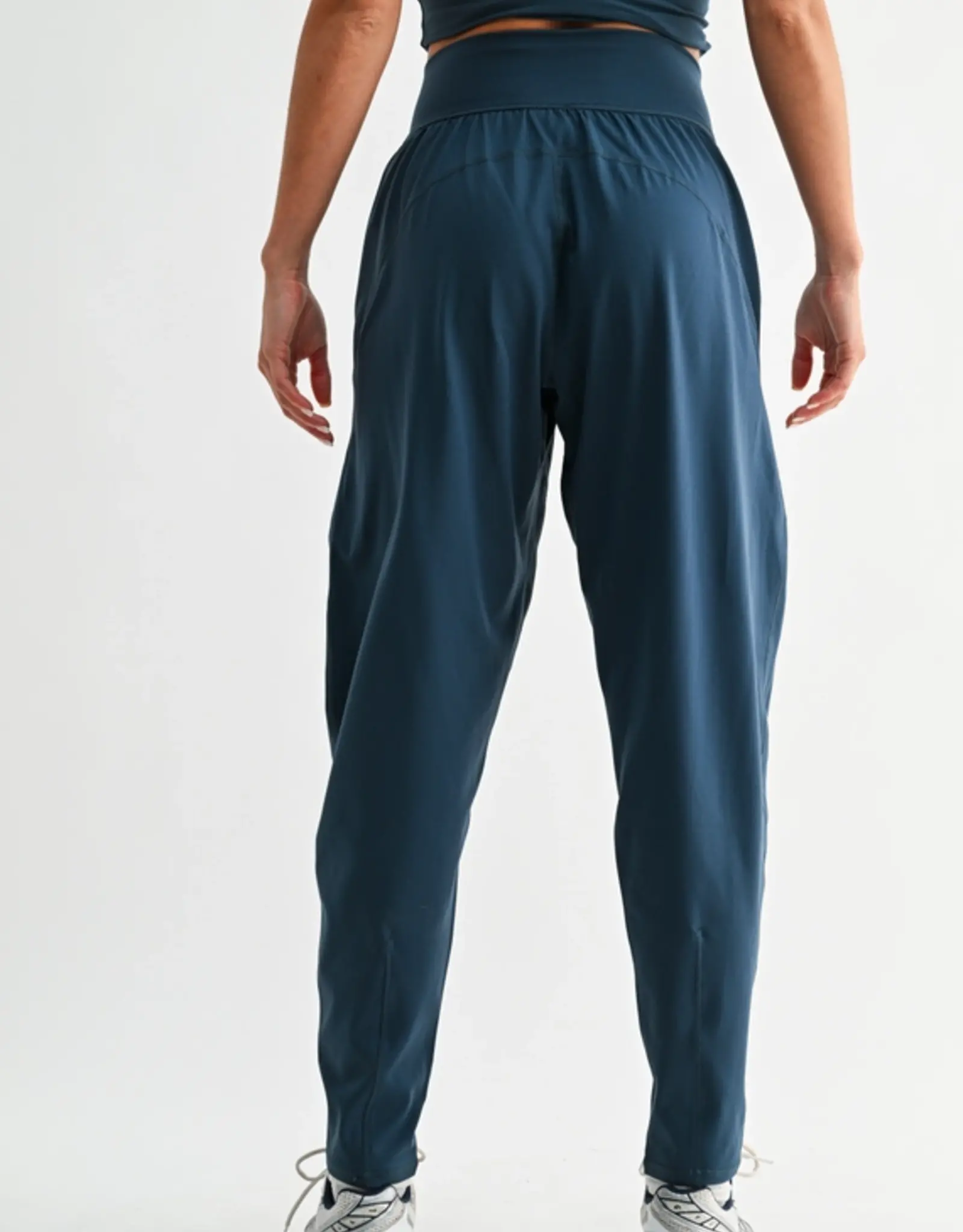 Mono B Venice Flow Barrel Active Pants