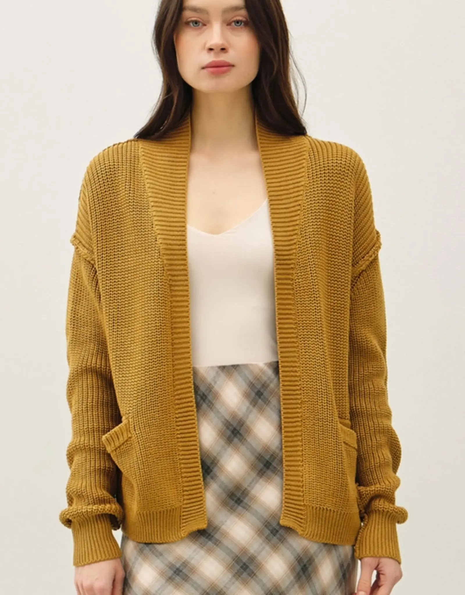 Chunky Knit Raw Hem Cardigan