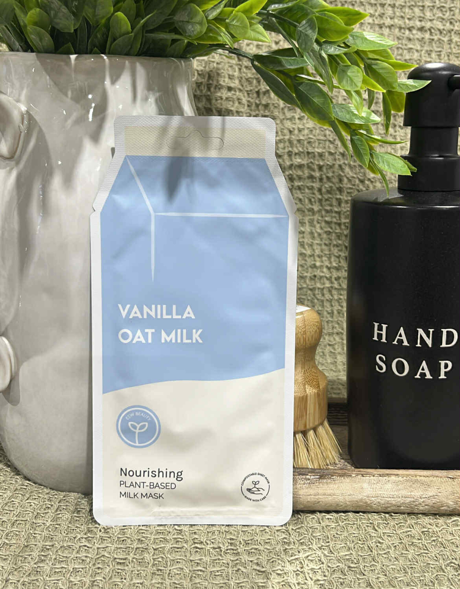 ESW Beauty Vanilla Oat Milk Nourishing Sheet Mask