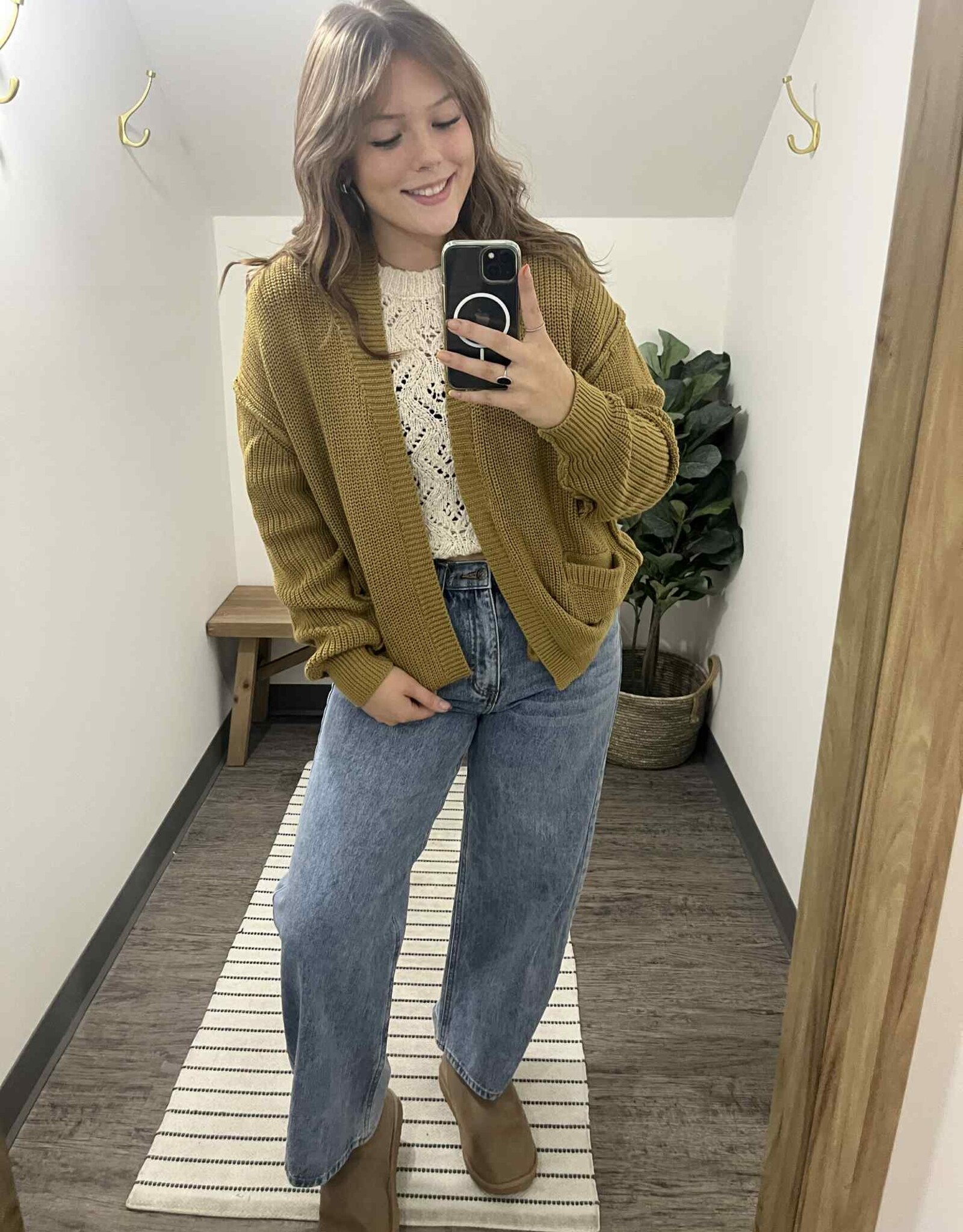 Chunky Knit Raw Hem Cardigan