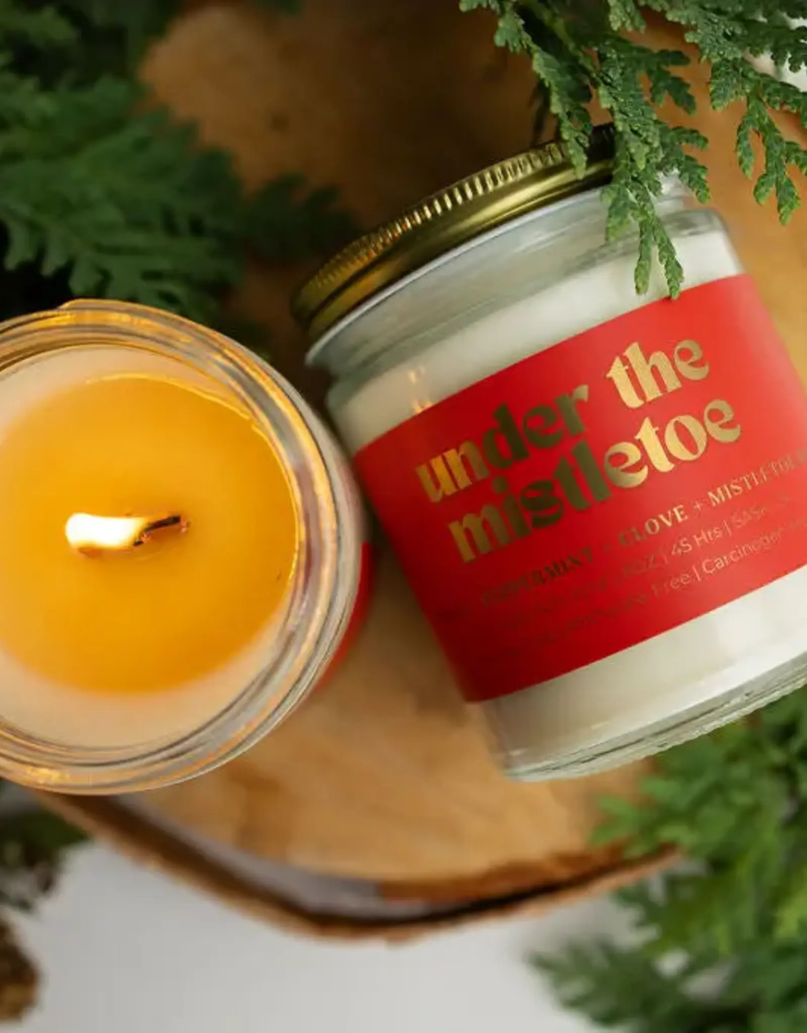 Prairie Creek Candles Wood Wick Candle, Under The Mistle Toe