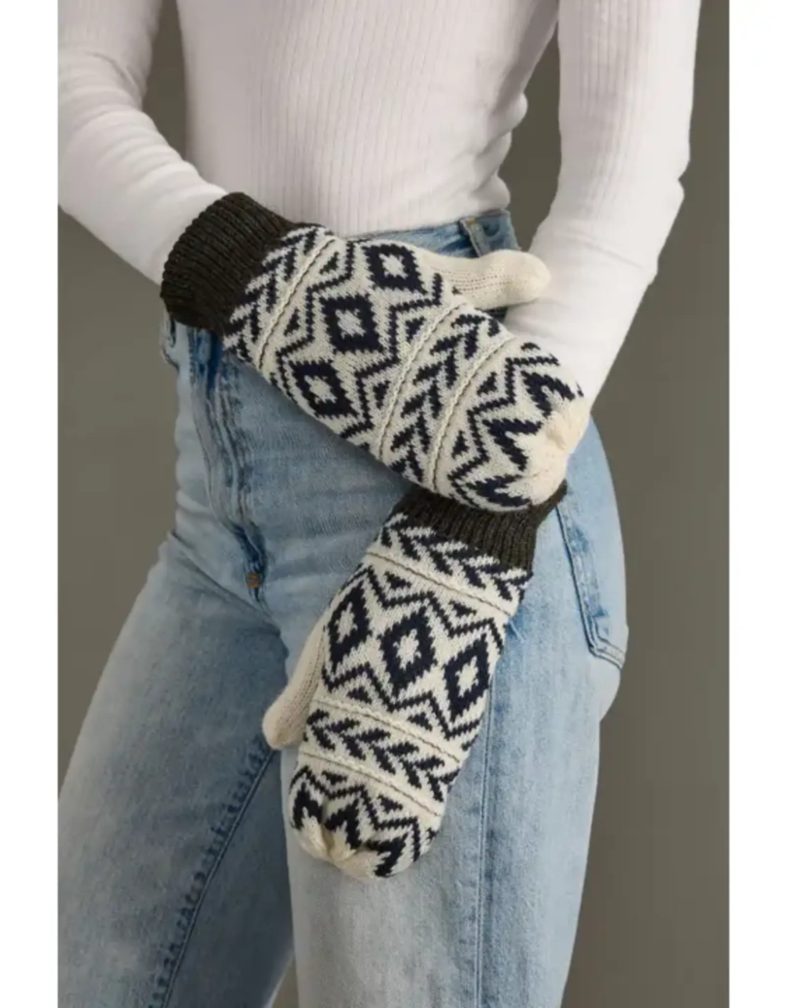 Panache Apparel Co. Patterned Mittens