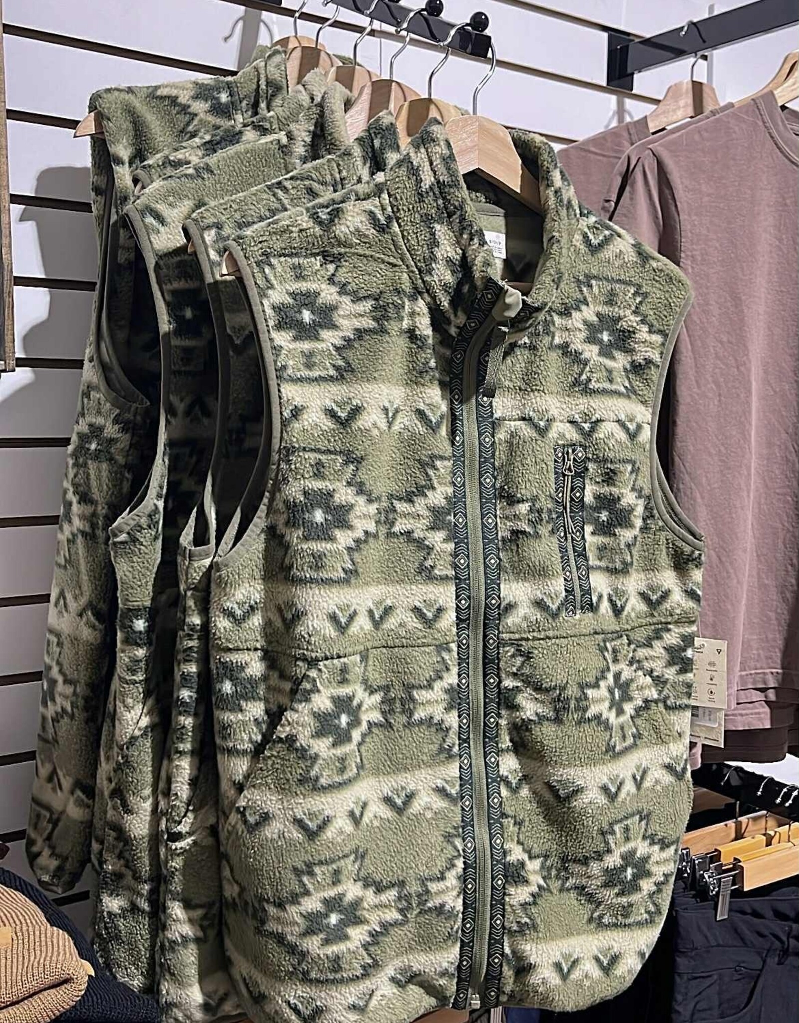 LIV Outdoor Heavy Fleece Vest