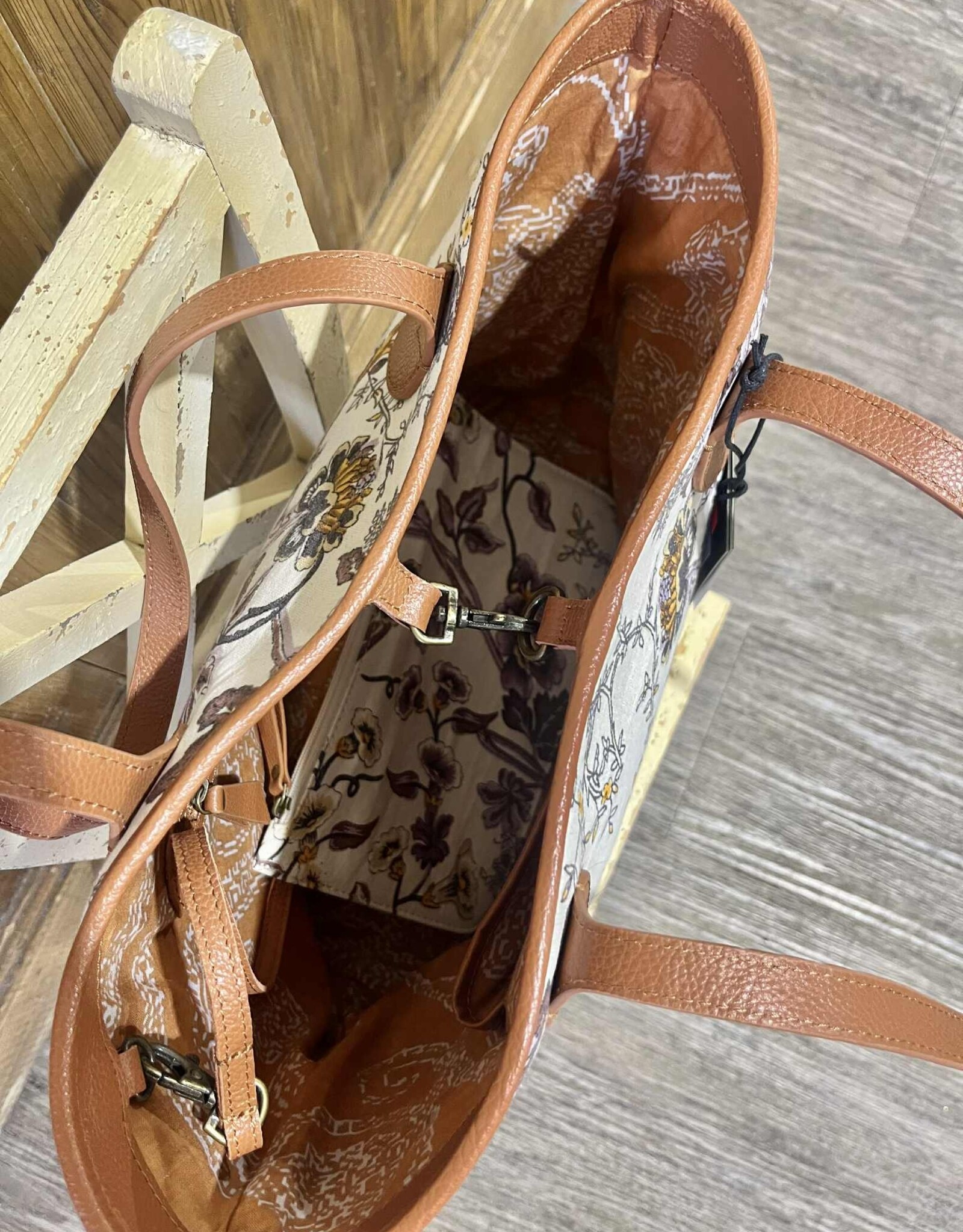 Myra Bag Follow Paradise Tote Bag