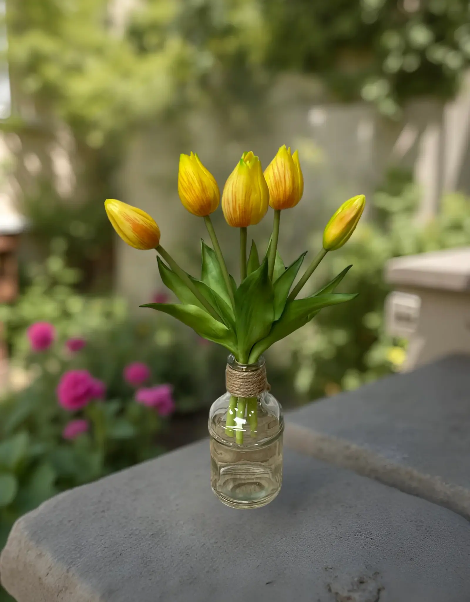 Tri W Fresh Touch  Mini Tulip Bundle, Yellow