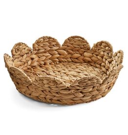 Pine Centre/Adv Water Hyacinth Scallop Edge Tray