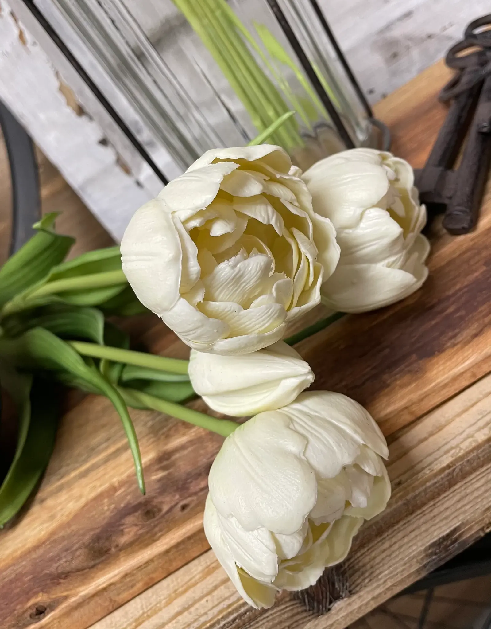 Tri W Fresh Touch  Peony Tulip Bundle, White