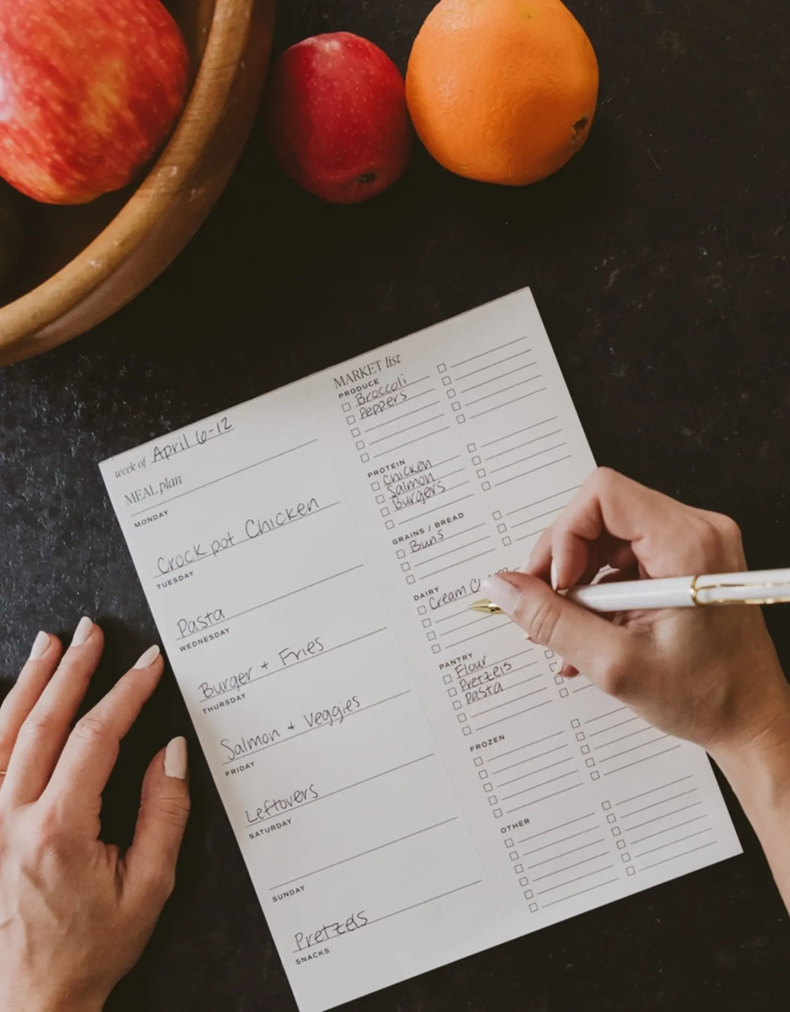 Sweet Water Decor Weekly Meal Plan Notepad