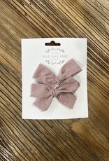 Wild and Free Design Co Neutral Alligator Clip Bow Set, Mauve Dot