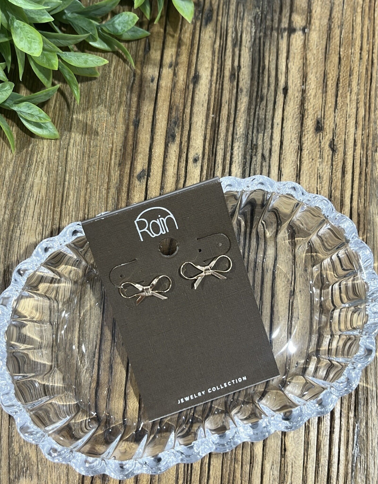 Rain Jewlery Gold Loopy Bow Earrings