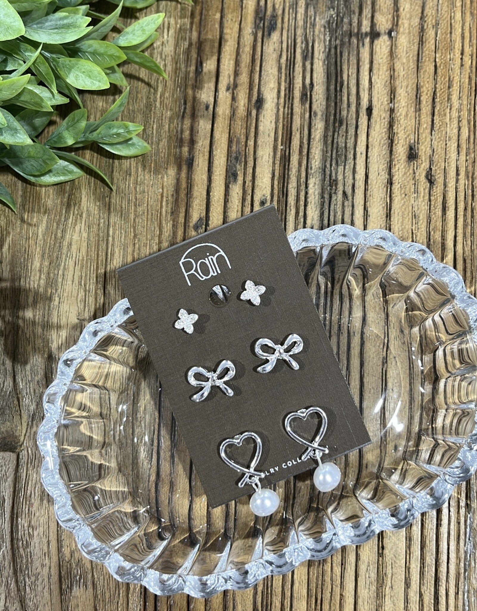Rain Jewlery Silver Clover Bow Earrings Set