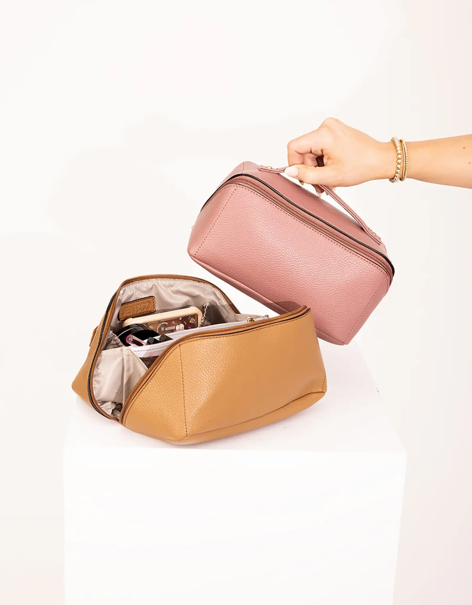 Jen & Co. Paxton Makeup Bag, Sage