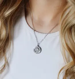 Sweet Three Designs Riptide Necklace