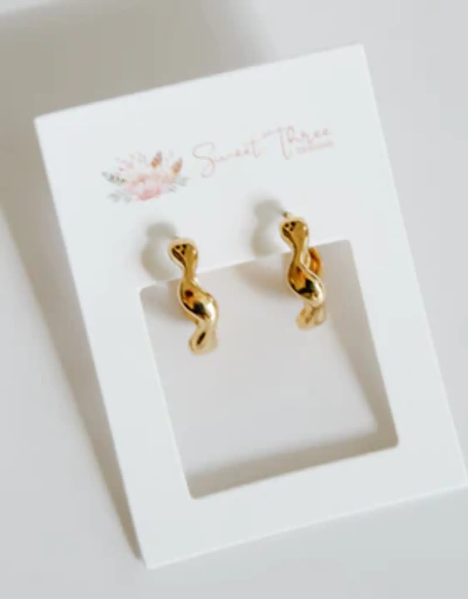 Sweet Three Designs Ripple Earrings