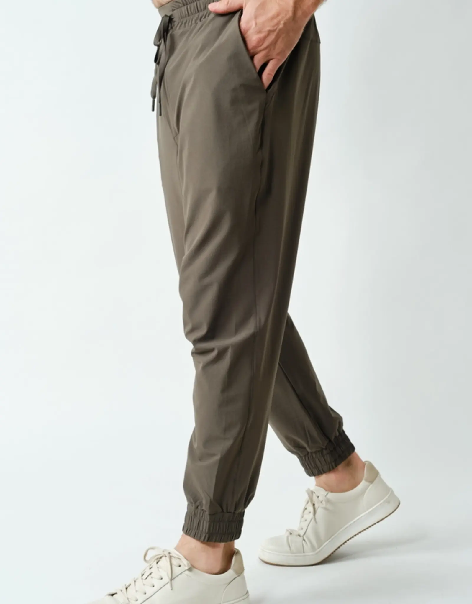Mono B High Waisted Zip-Up Ankle Jogger