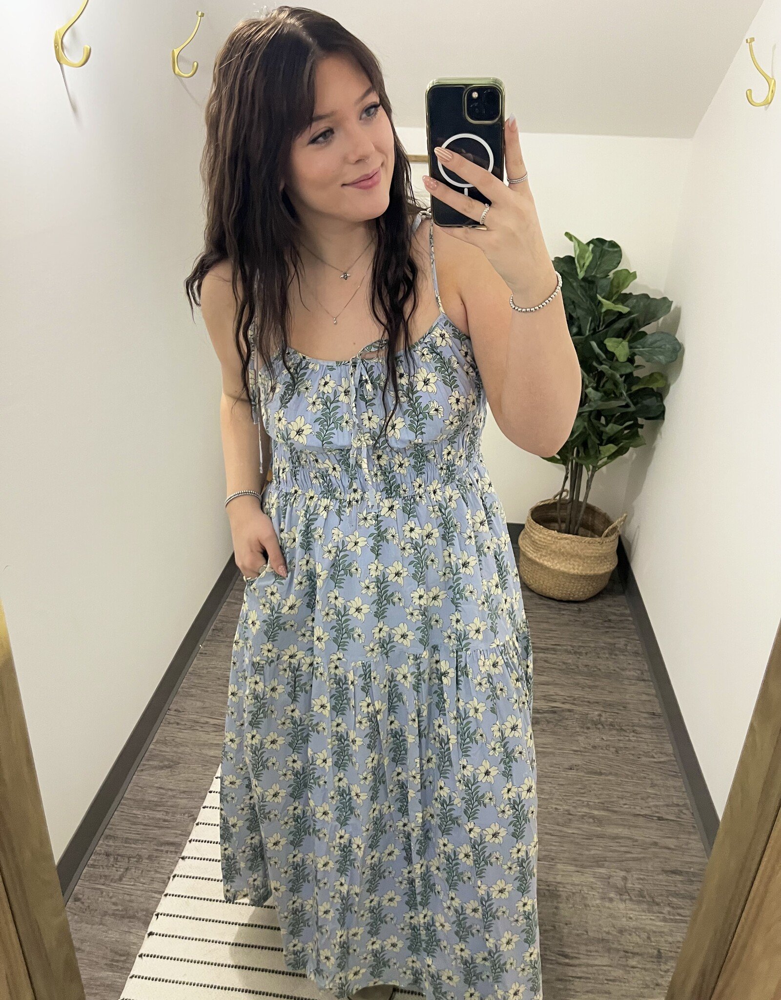 Listicle Floral Tie-Strap Smocked Maxi Dress