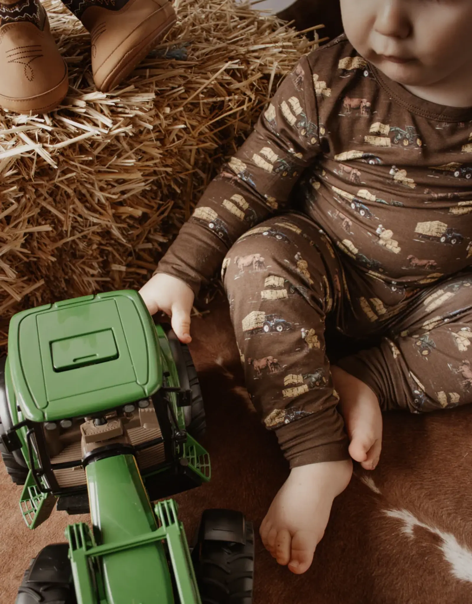 Boots & Bows Baby Co Little Farmhand Toddler Sleep Set