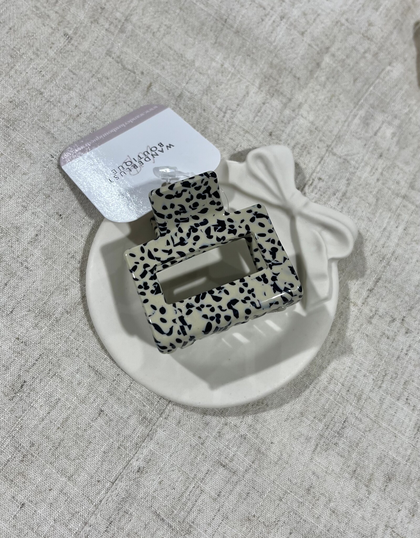 LoveLina Neutral Small Claw Clips, Asstd