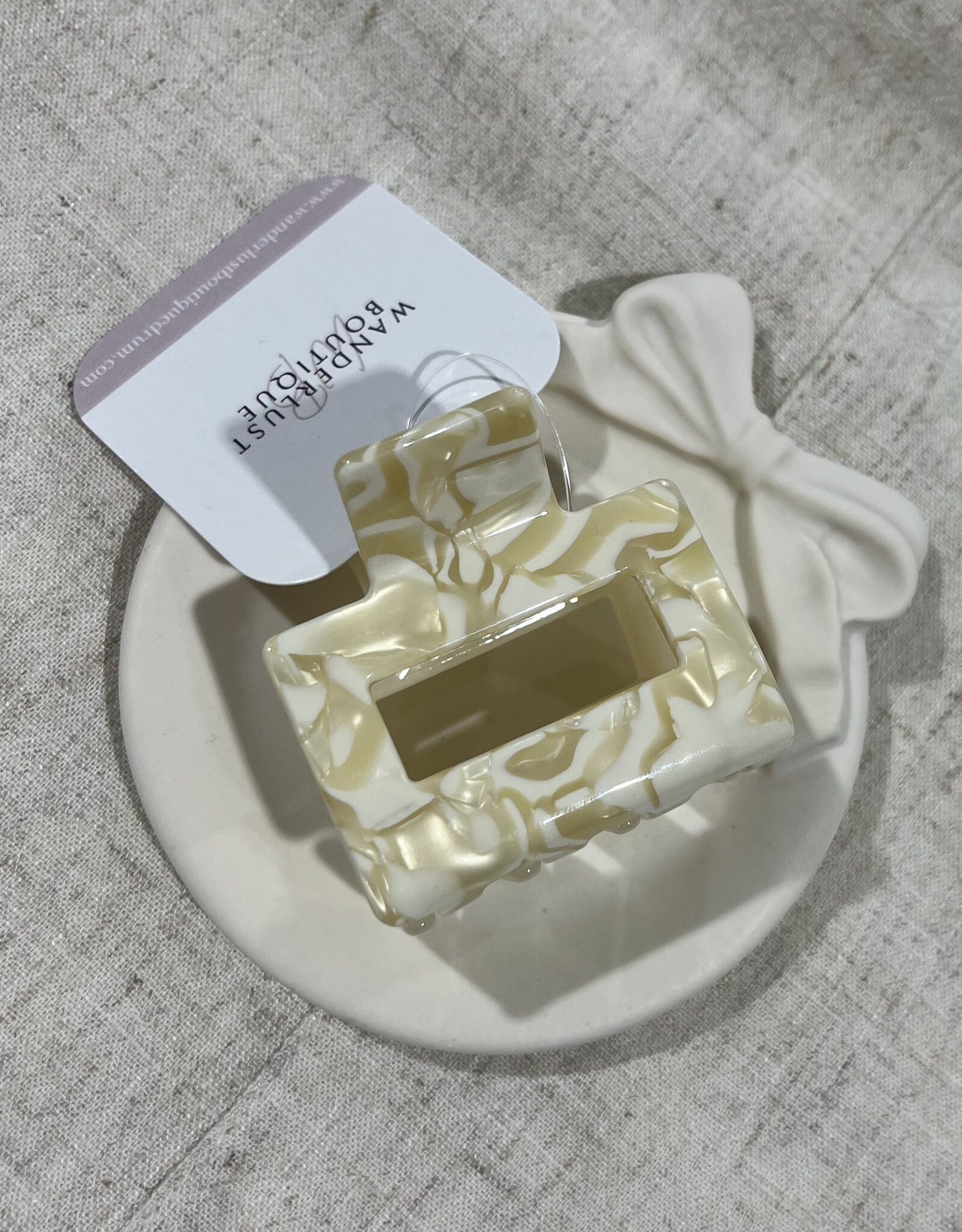 LoveLina Neutral Small Claw Clips, Asstd