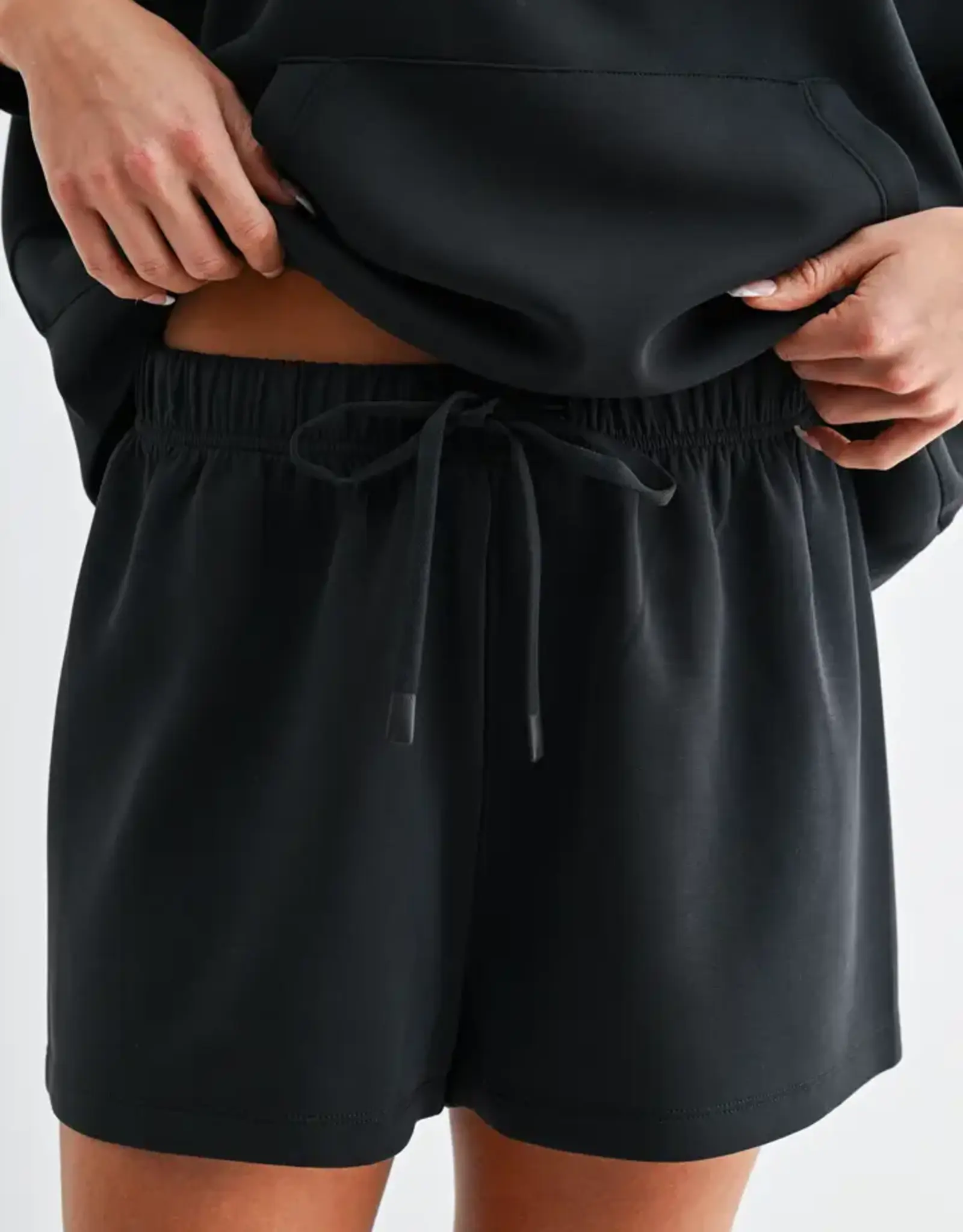 Mono B Laguna Shoreline Short