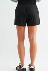 Mono B Contour Scallop Active Shorts