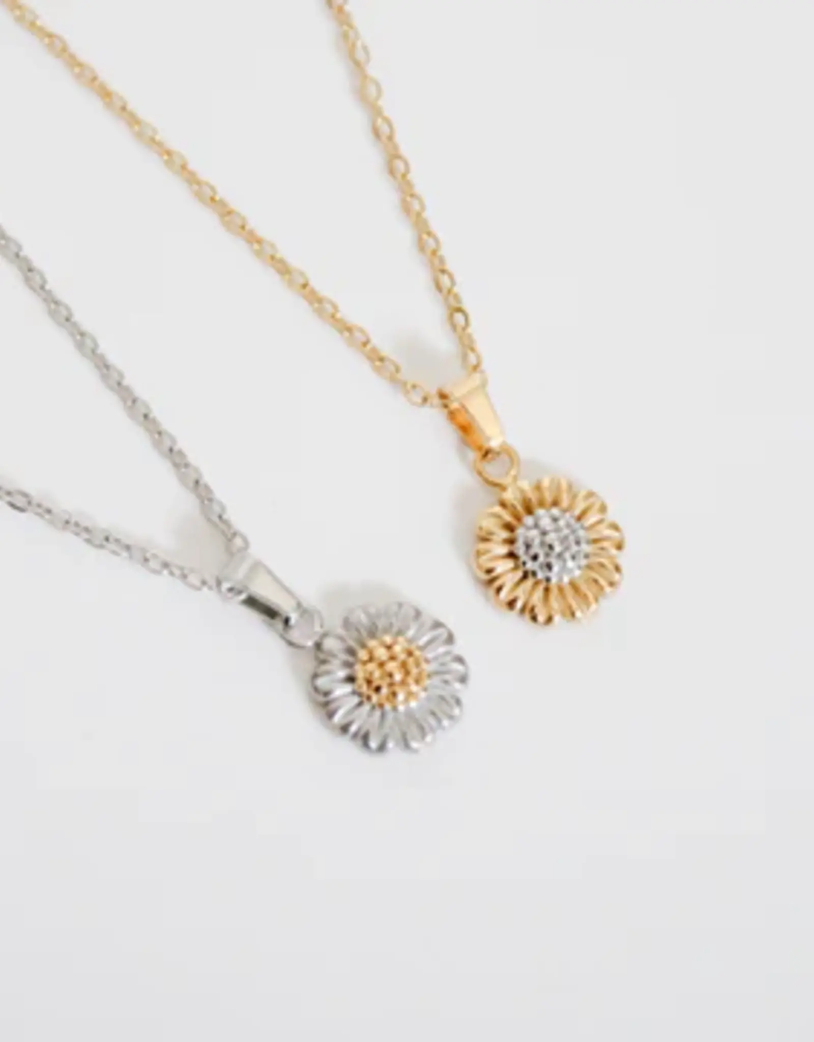 Sweet Three Designs Daisy Dukes Necklace