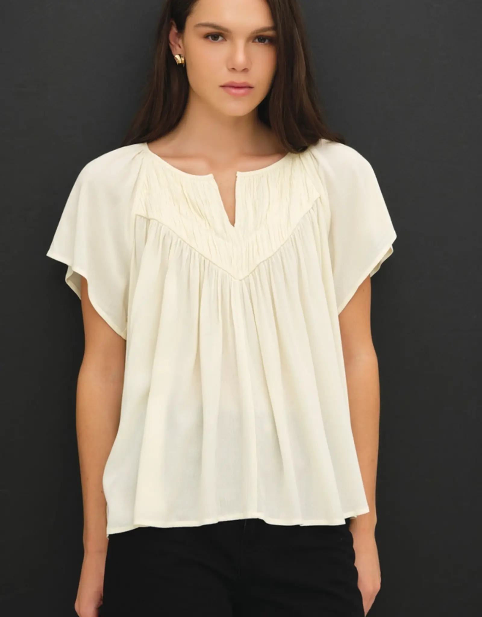 Flutter Crinkly Woven Blouse