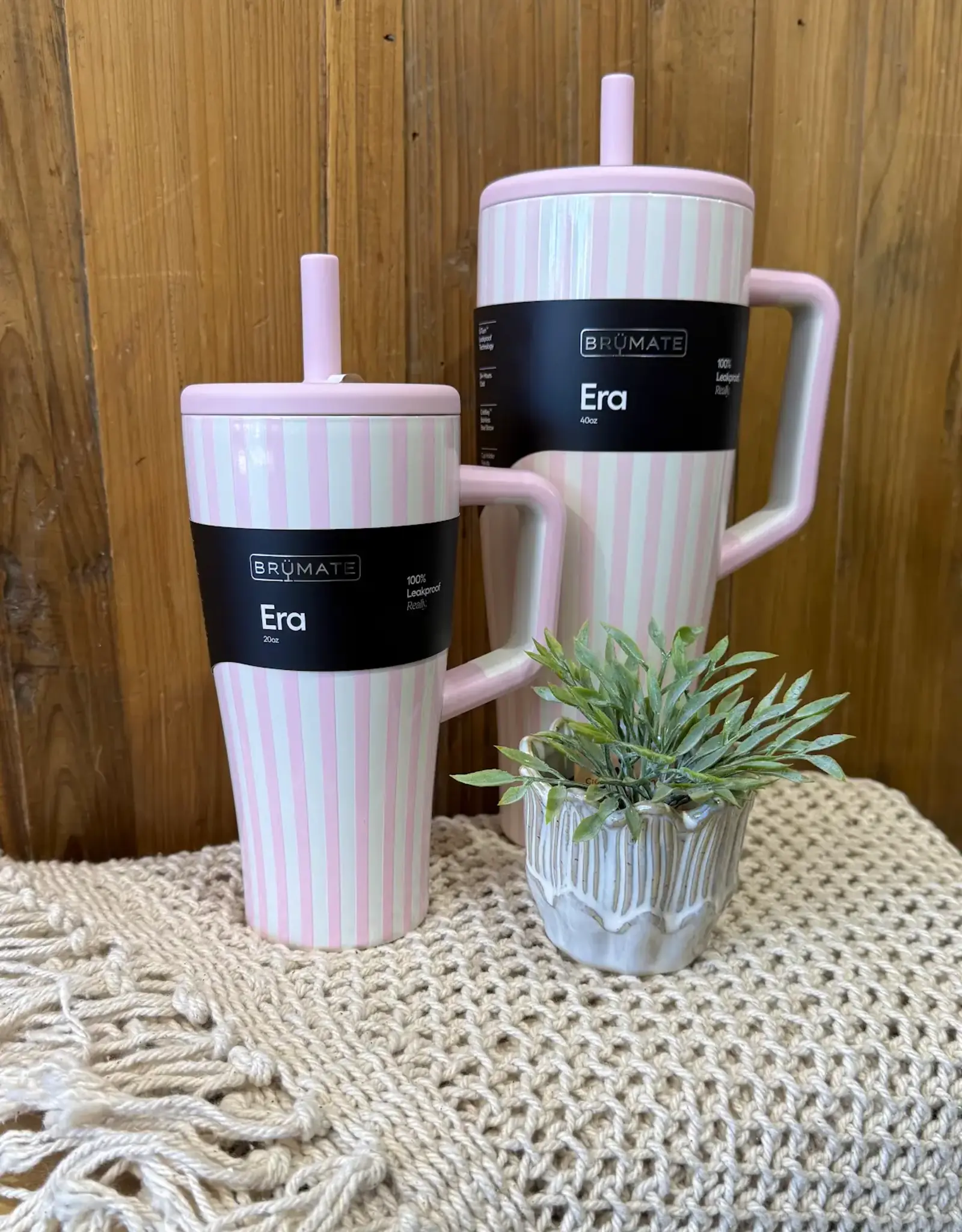 Brumate Era Straw Tumbler 20oz, Strawberries & Cream