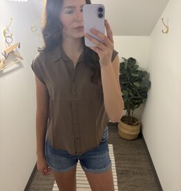 Classic Cut Button Up Tencel Shirt