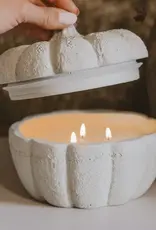 Sweet Water Decor Pumpkin Jar Candle, Cashmere & Vanilla 13.5oz