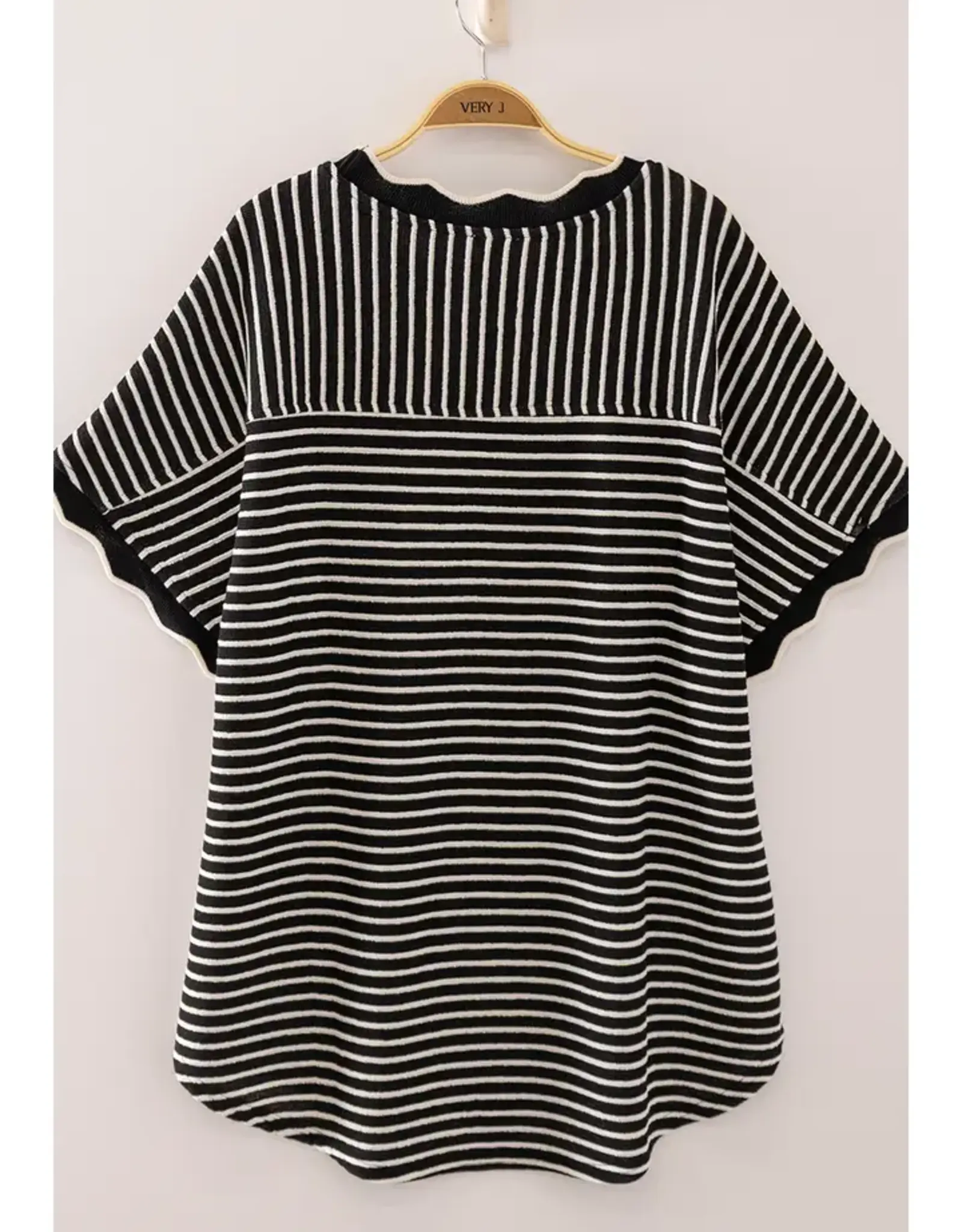 Very J Scallop Trim Stripe Knit Top