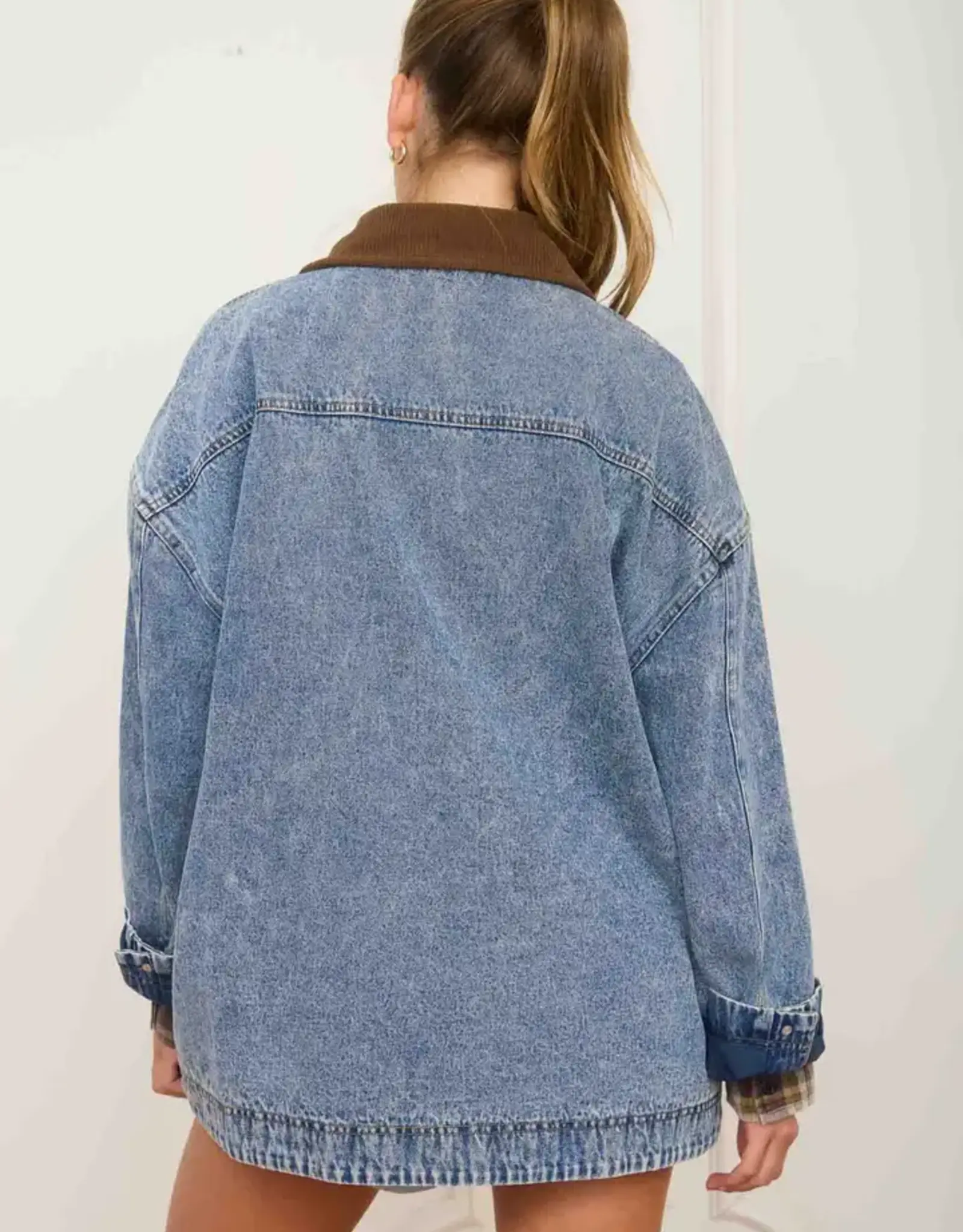 Blu Pepper Contrast Collar Latch Hook Denim Jacket