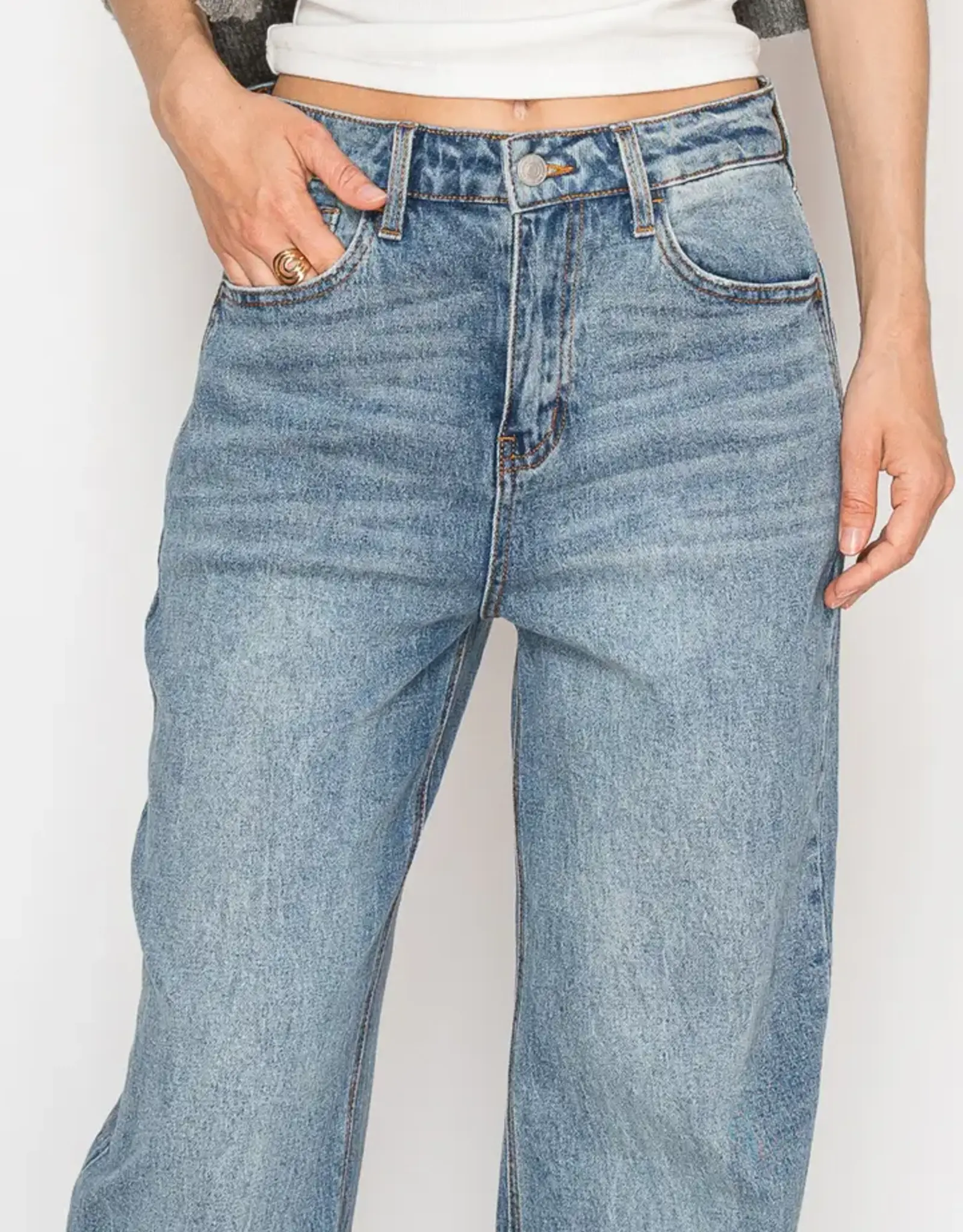 Artemis Vintage Ultra High Rise 90's Straight Jeans