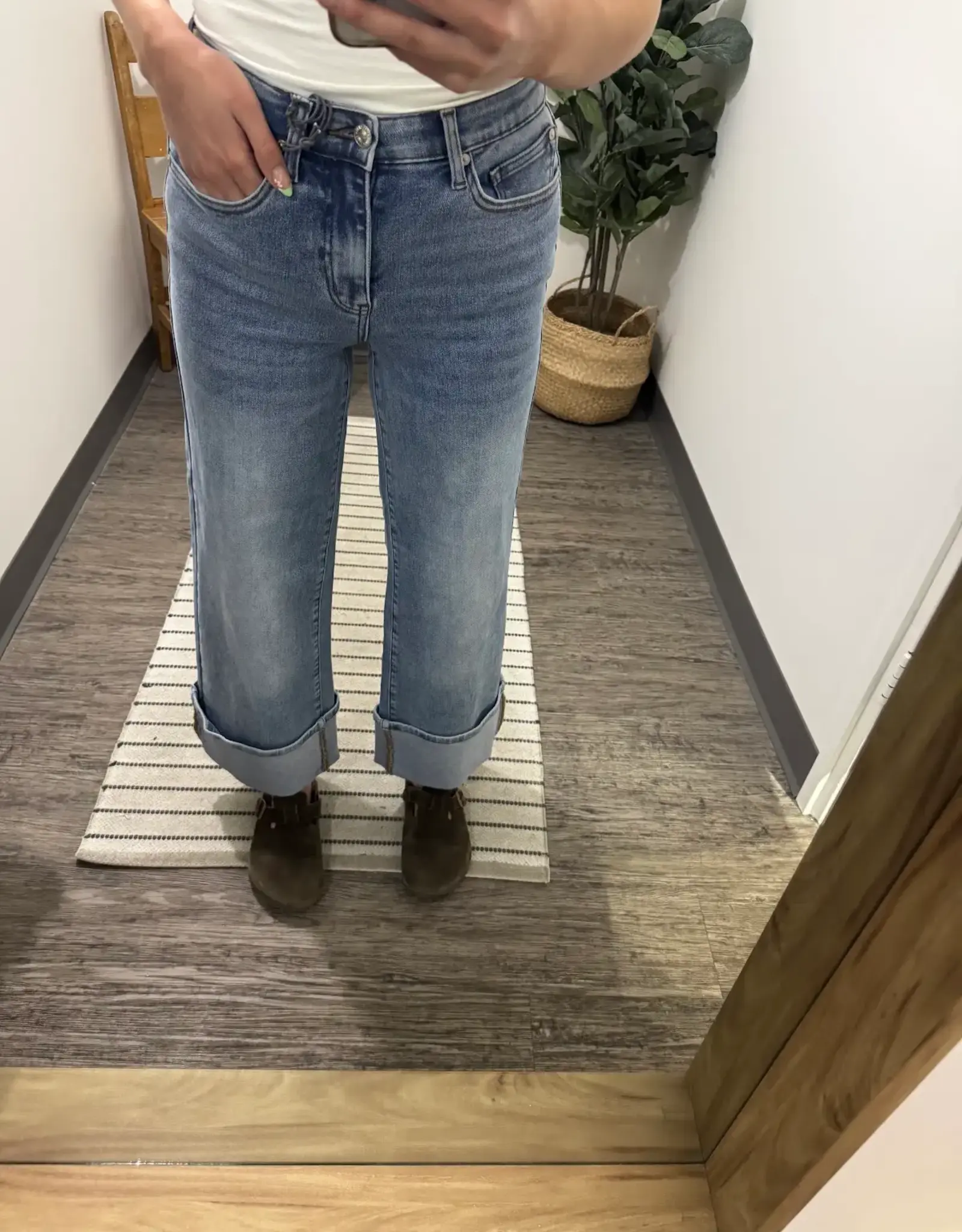 Saige Denim Mid Rise Cuffed Jeans