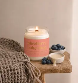 Prairie Creek Candles Wood Wick Candle, Blueberry Bake Shop 8oz