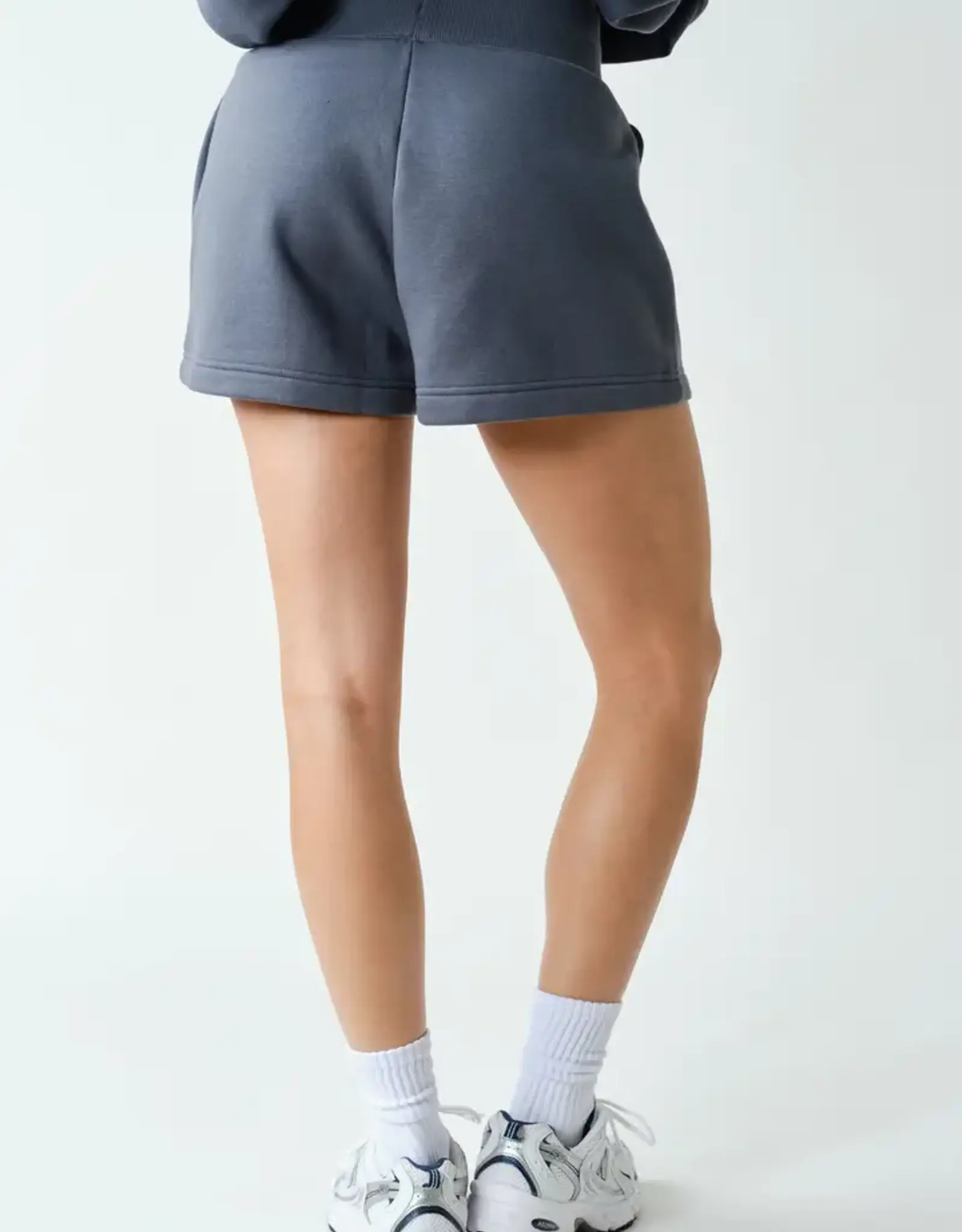 Mono B Cloud Fleece Billow Short