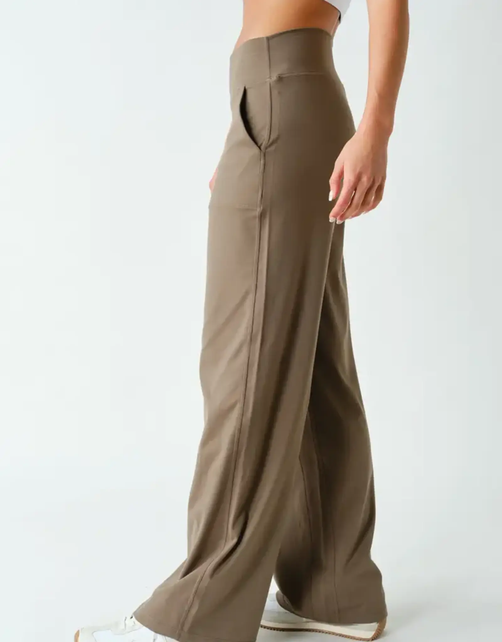 Mono B Venice High Waisted Pant