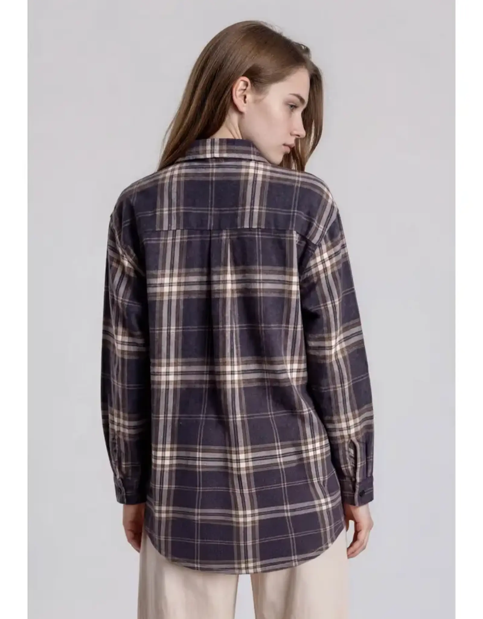 J.O.A Plaid Boxy Button Down Long Sleeve