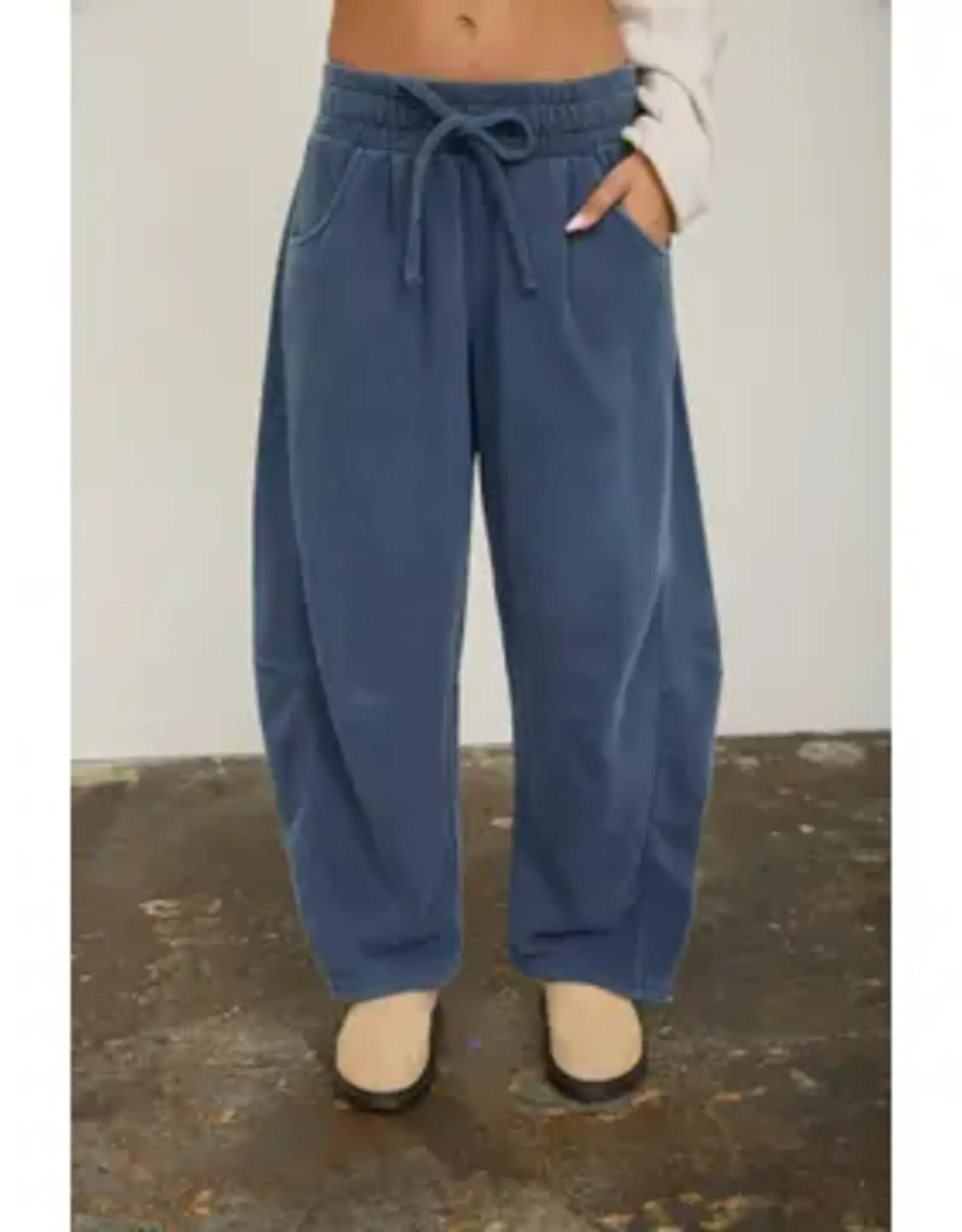 J.O.A Smocked Waist Barrel leg Sweatpants