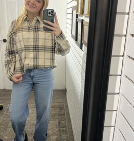 J.O.A Cropped Plaid Boxy Collared Button Down