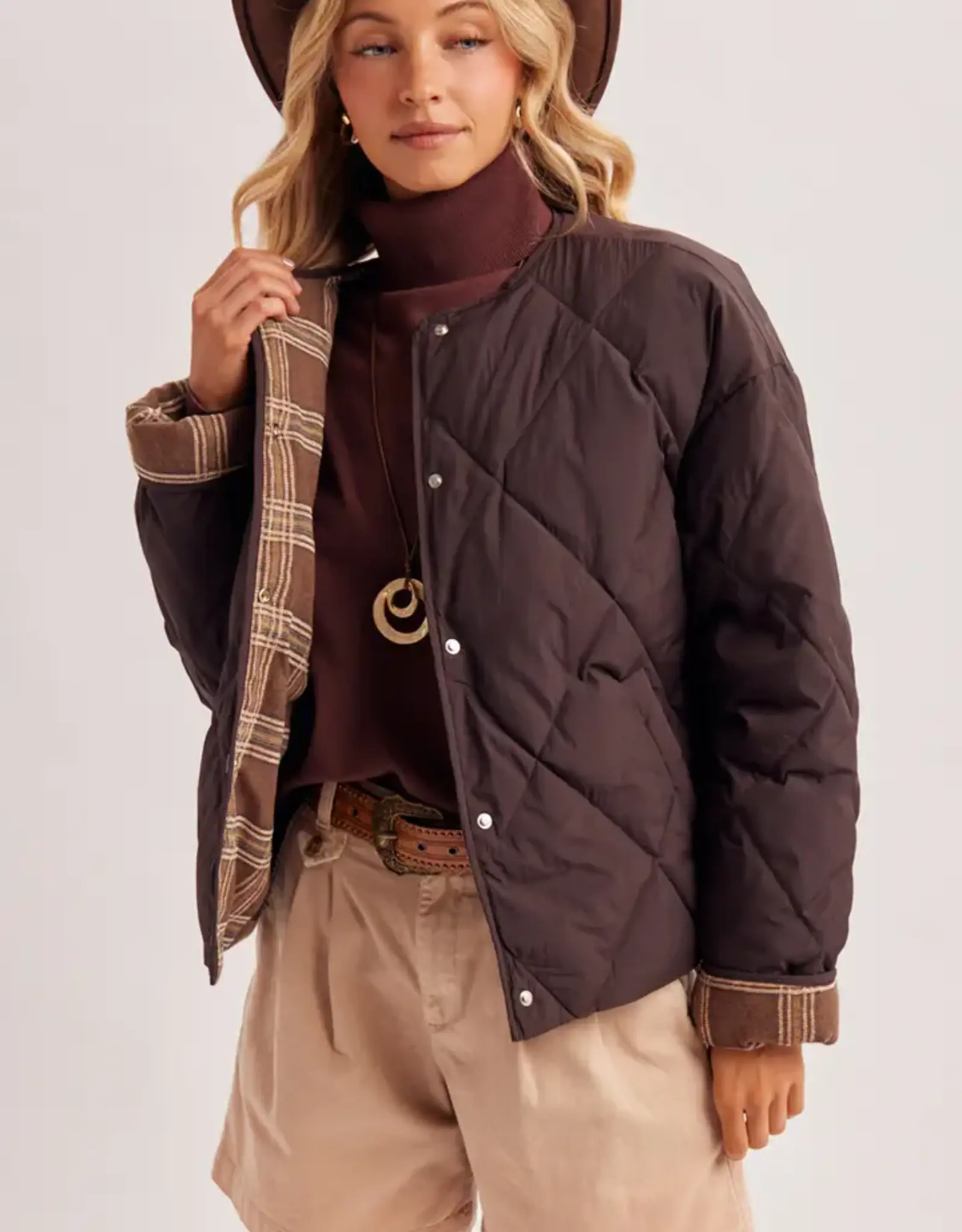 Collarless Contrast Puffer