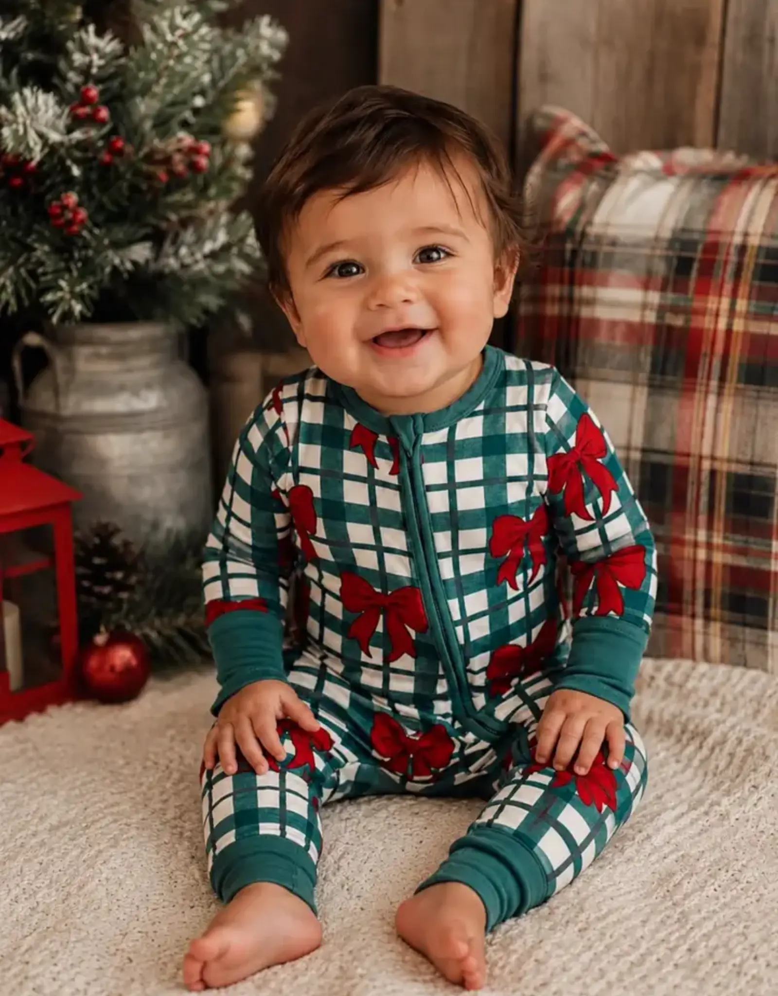 SpearmintLOVE 2-Way Zip Romper, Yuletide Bows