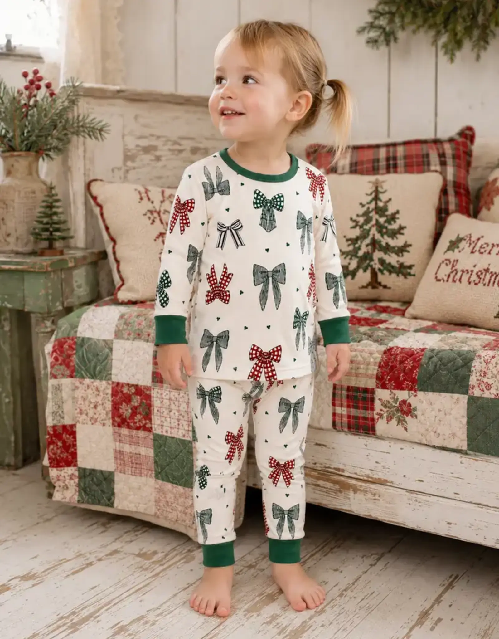 SpearmintLOVE Long Sleeve 2-Piece Set, Country Christmas Bows