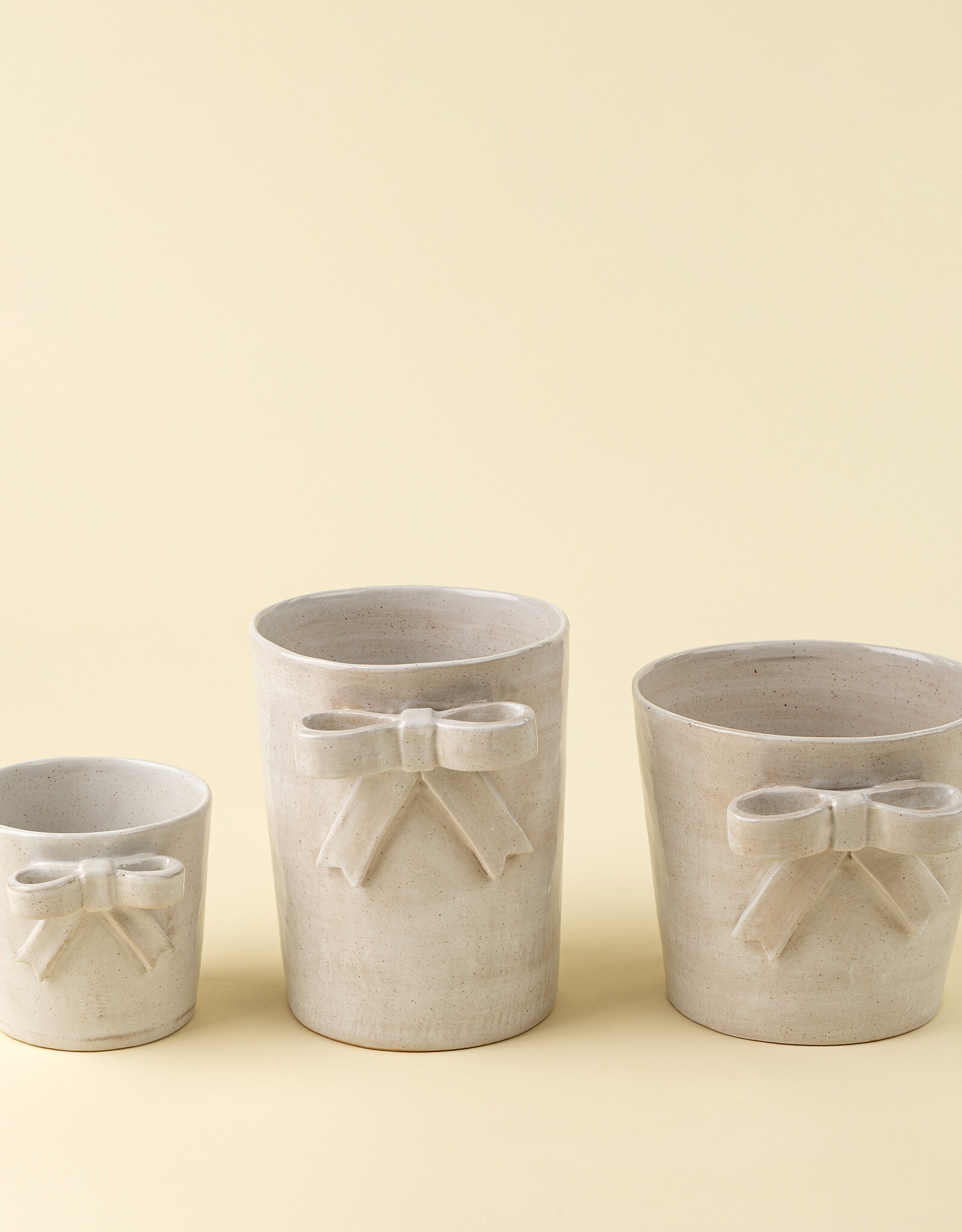 Indaba Stoneware Bow Pot, Lrg