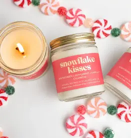 Prairie Creek Candles Wood Wick Candle, Snowflake Kisses 8oz