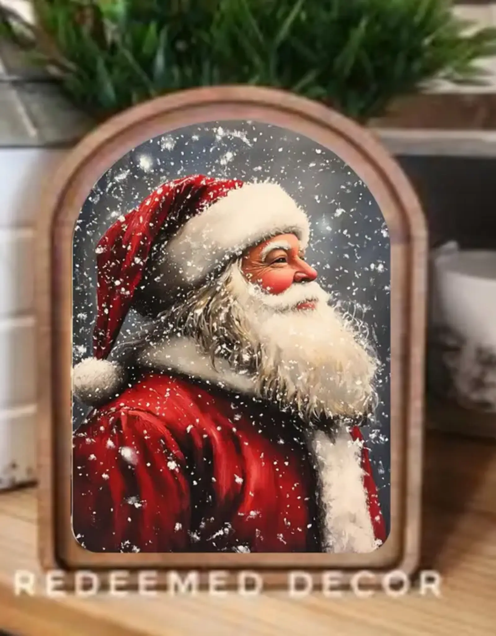 Redeemed Decor Scalloped Framed Art, Antique Santa 6x8"